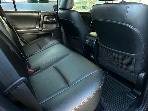 Used 2021 Toyota 4Runner TRD Off-Road Premium image 19