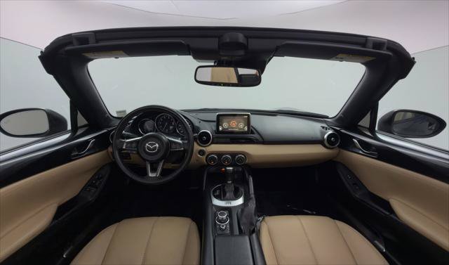Used 2016 MAZDA MX-5 Miata Grand Touring RWD image 21