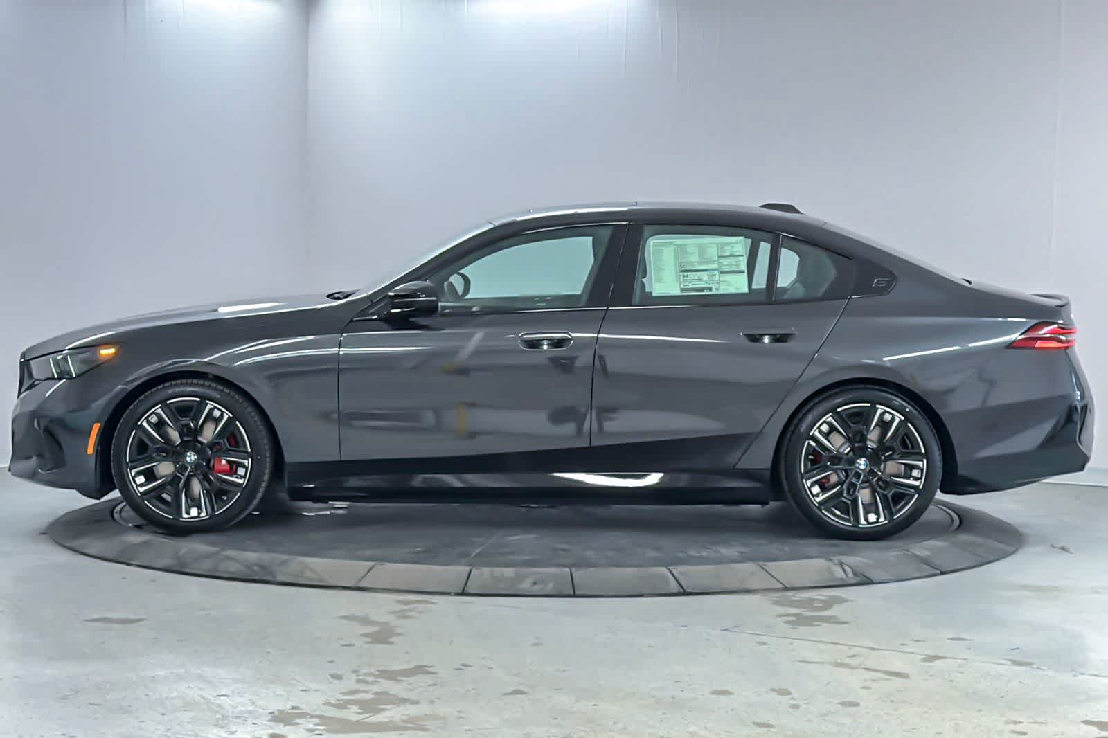 New 2026 BMW i5 M60 AWD/4WD image 5