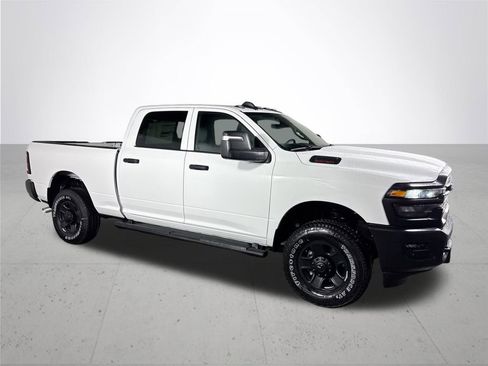 New 2026 RAM 3500 Tradesman image 4