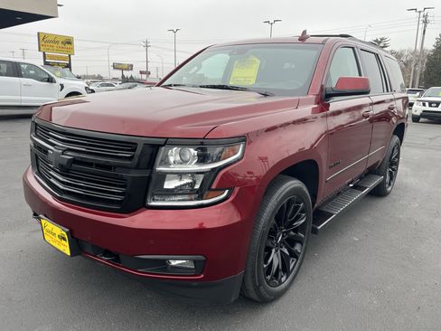 Used 2018 Chevrolet Tahoe LT w/ LT Signature Package image 4