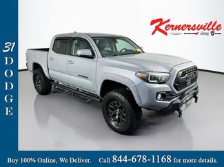 Used 2021 Toyota Tacoma SR5 AWD/4WD video 1