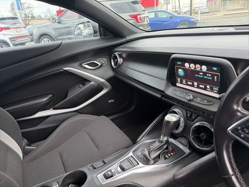 Used 2018 Chevrolet Camaro LT w/ Redline Edition image 10