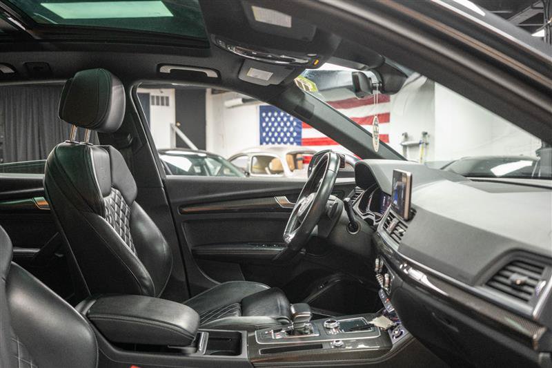 Used 2018 Audi SQ5 Premium Plus AWD/4WD image 11