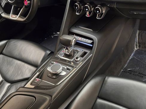 Used 2021 Audi R8 V10 image 24