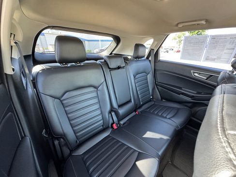 Used 2023 Ford Edge SEL w/ Convenience Package AWD/4WD image 13