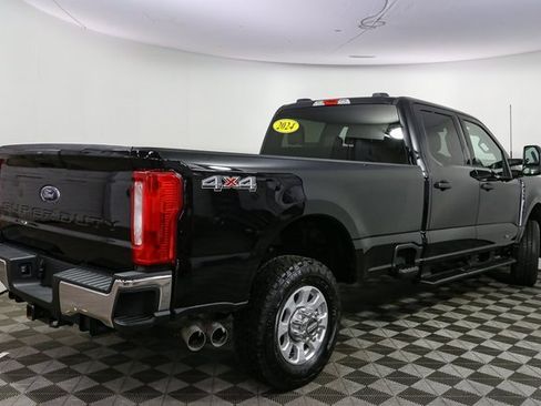 Used 2024 Ford F350 XLT image 12