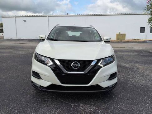 Certified 2020 Nissan Rogue Sport SV w/ Technology Package FWD image 9