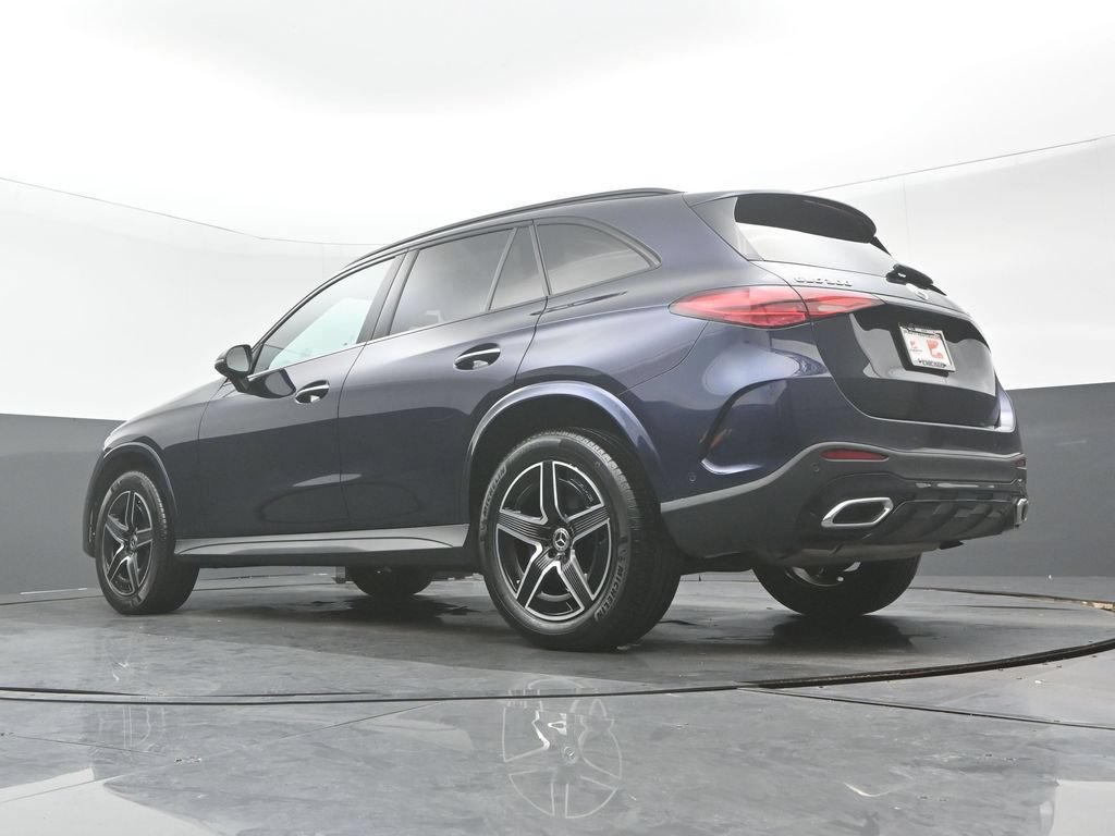 Used 2023 Mercedes-Benz GLC 300 4MATIC w/ AMG Line image 31