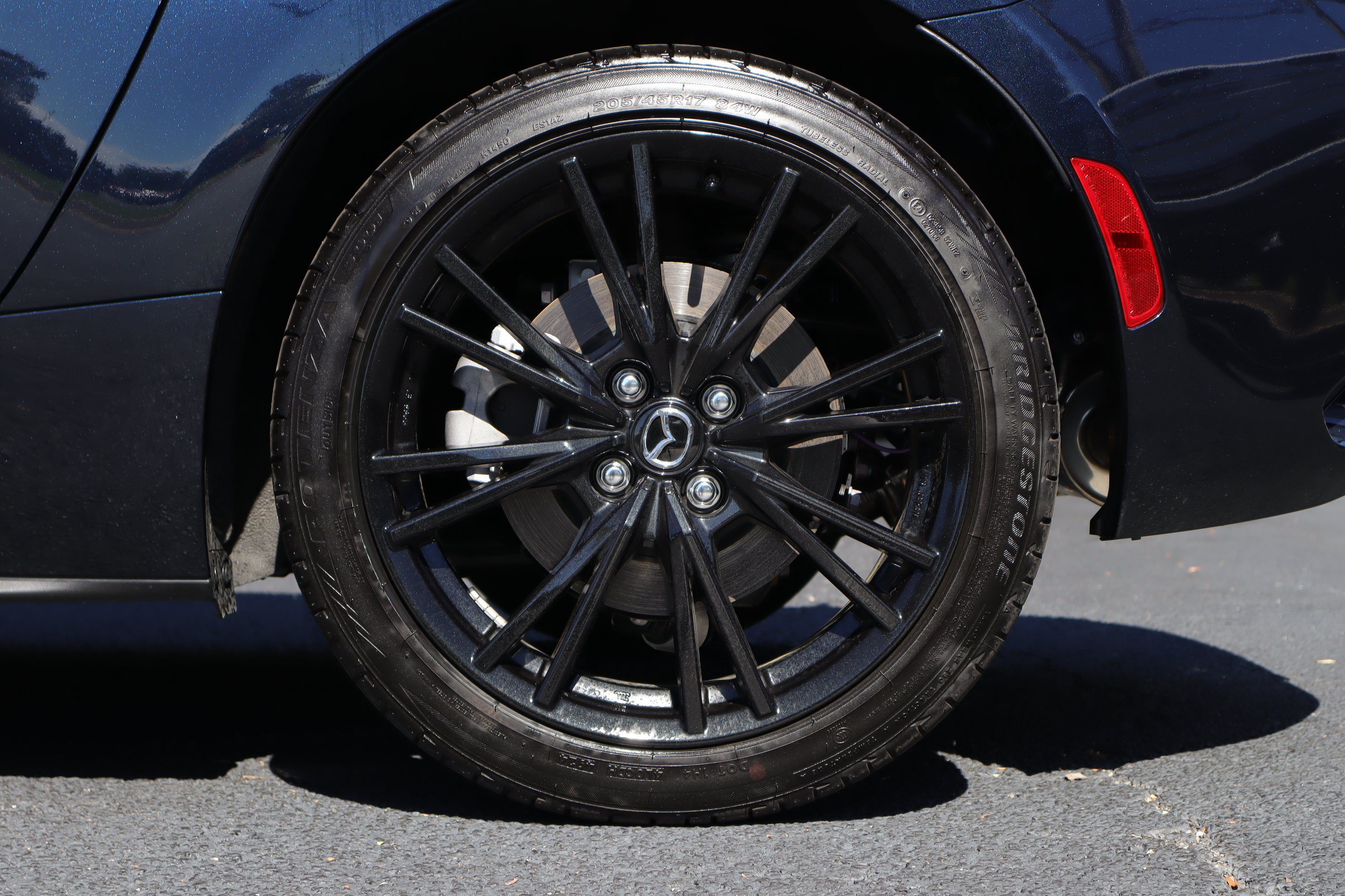 Certified 2025 MAZDA MX-5 Miata Club w/ Weather Package RWD image 6