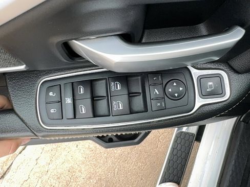 Used 2019 RAM 2500 Big Horn w/ Towing Technology Group image 23