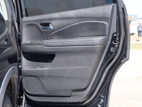 Used 2020 Honda Pilot Touring image 38