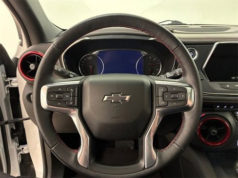 Used 2022 Chevrolet Blazer RS w/ Enhanced Convenience Package image 22