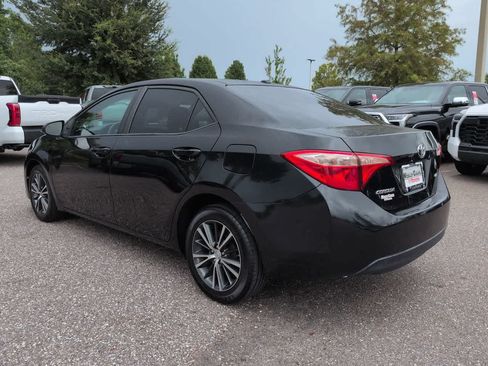 Certified 2017 Toyota Corolla LE w/ LE Premium Package w/Moonroof FWD image 4