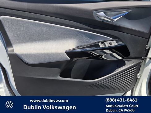 Certified 2023 Volkswagen ID.4 Pro RWD image 11
