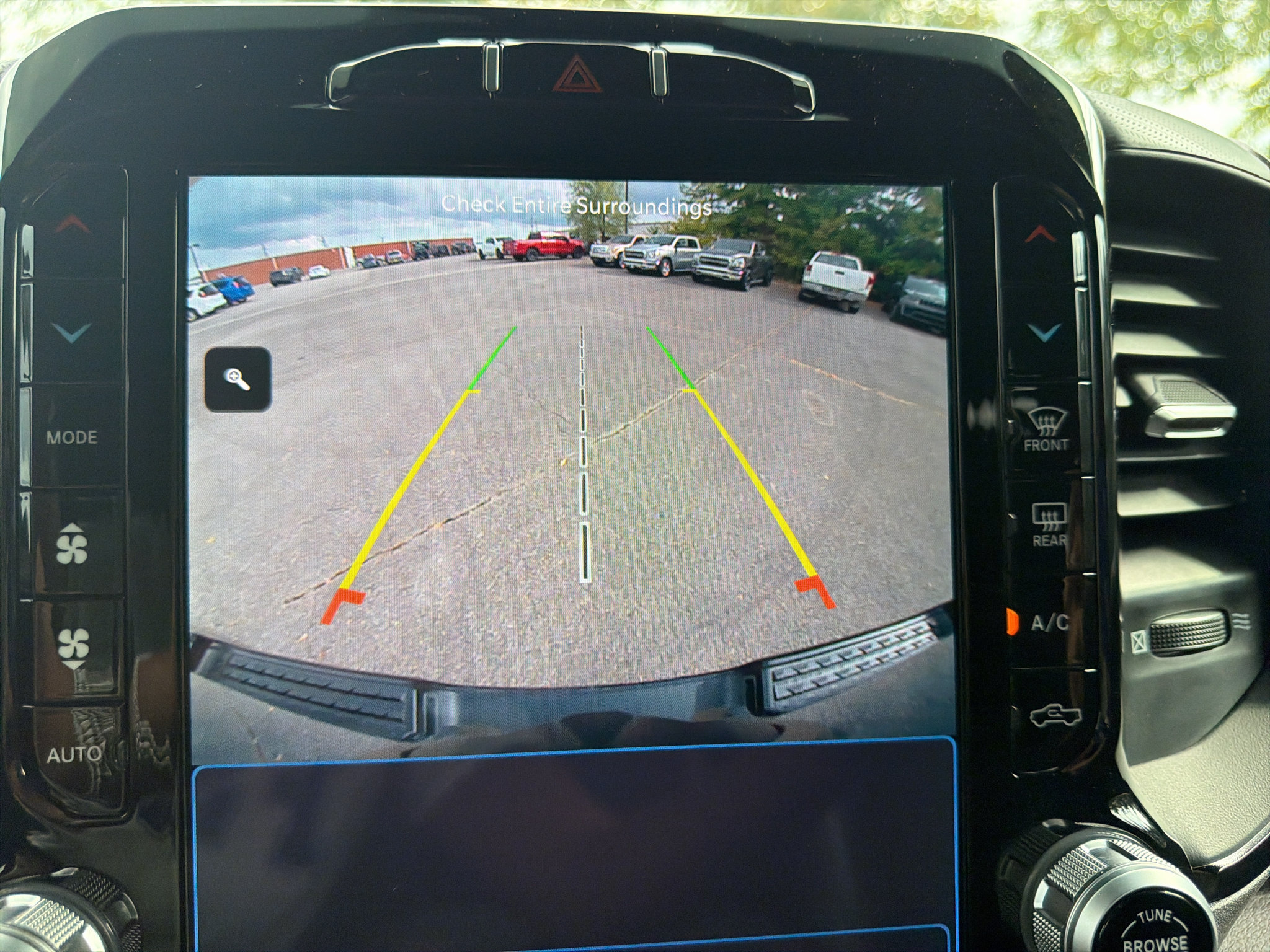 Used 2024 RAM 1500 Big Horn AWD/4WD image 16