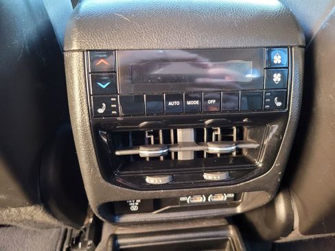 Used 2021 Jeep Grand Cherokee L Limited w/ Trailer Tow Group (B) image 42