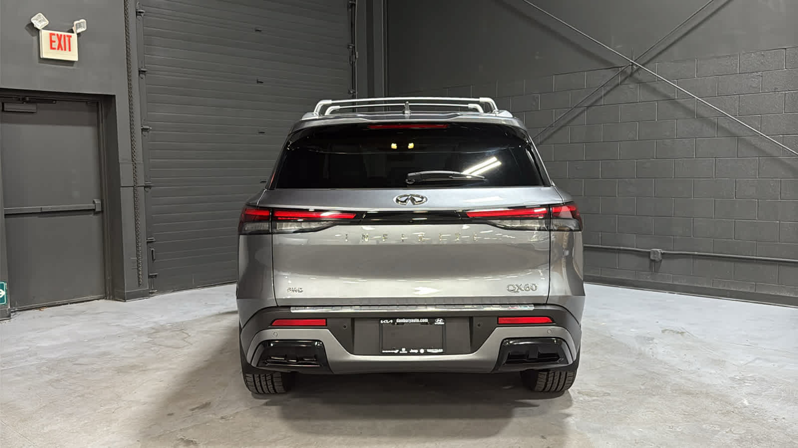 Used 2023 INFINITI QX60 Luxe w/ Cargo Package AWD/4WD image 5
