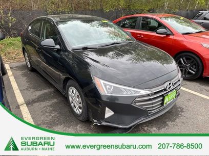 Used 2020 Hyundai Elantra SE w/ Cargo Package (C1)