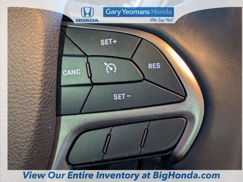 Used 2019 Jeep Grand Cherokee Laredo image 39