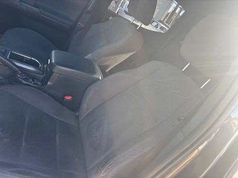 Used 2018 Toyota Tacoma TRD Sport w/ Technology Package RWD image 13