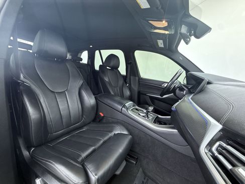 Used 2021 BMW X5 sDrive40i w/ M Sport Package image 13