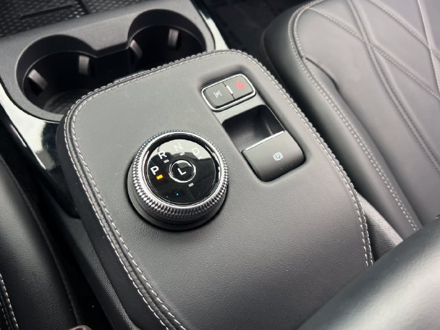 Used 2022 Ford Mustang Mach-E Select RWD image 26