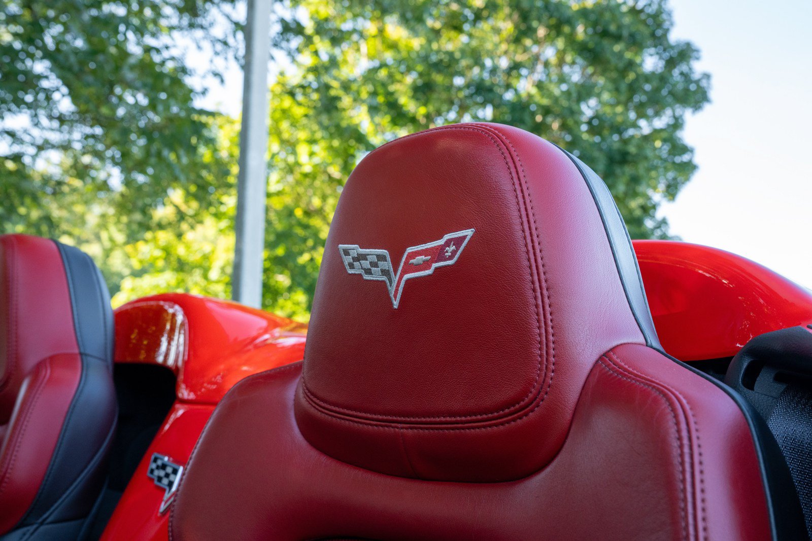 Used 2012 Chevrolet Corvette Grand Sport w/ 3LT Preferred Equipment Group RWD image 21