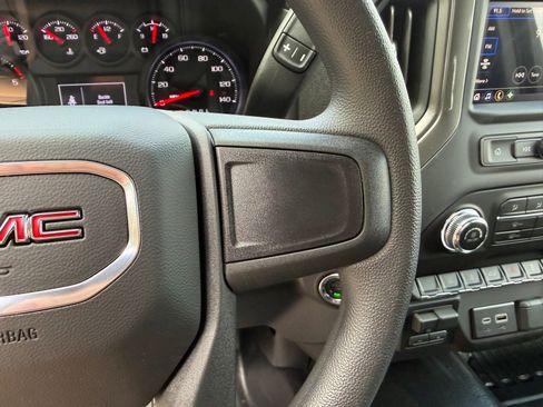 New 2026 GMC Sierra 3500 Pro AWD/4WD image 15