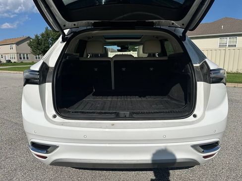 Used 2021 Buick Envision Avenir w/ Technology Package II AWD/4WD image 26