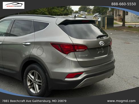 Used 2017 Hyundai Santa Fe Sport AWD/4WD image 4