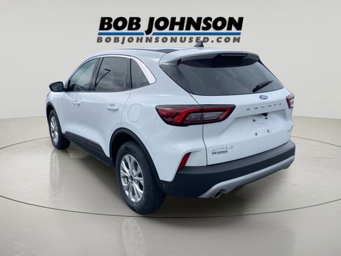 Used 2024 Ford Escape Active AWD/4WD image 5