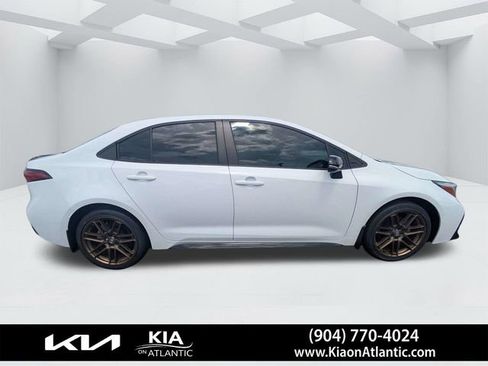 Used 2024 Toyota Corolla Sedan w/ SE Convenience Package FWD image 2