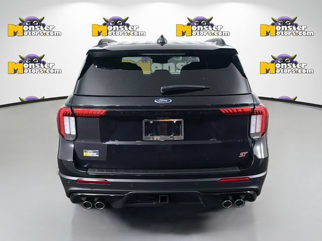 Used 2025 Ford Explorer ST AWD/4WD image 6