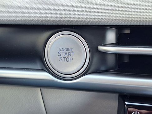 New 2026 Hyundai Tucson Limited image 23