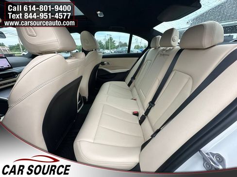 Used 2026 BMW 330i xDrive Sedan w/ Premium Package AWD/4WD image 24