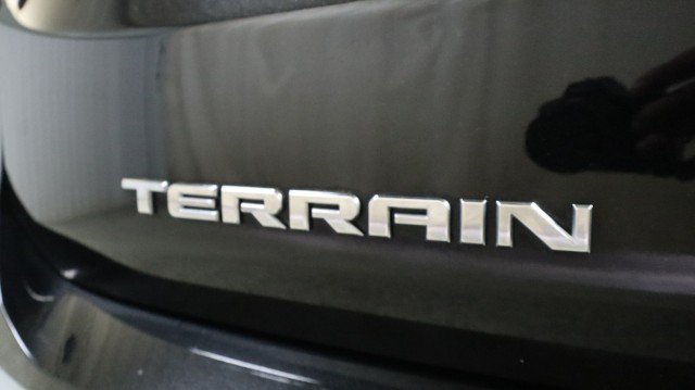Used 2018 GMC Terrain Denali w/ Advanced Safety Package AWD/4WD image 23