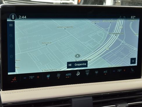 New 2026 Lincoln Corsair Reserve image 27