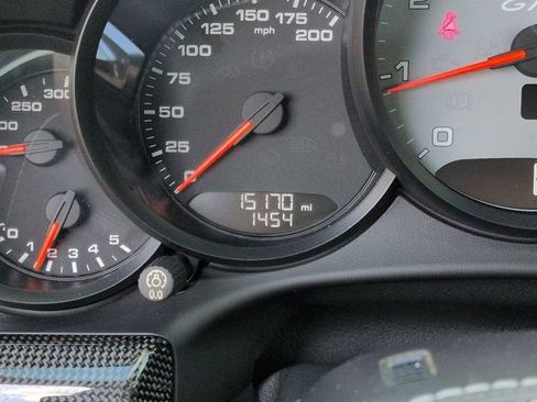 Used 2018 Porsche 911 Targa 4 GTS image 25