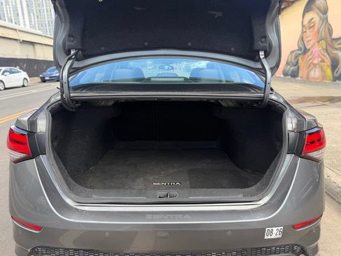 Used 2021 Nissan Sentra SR FWD image 15