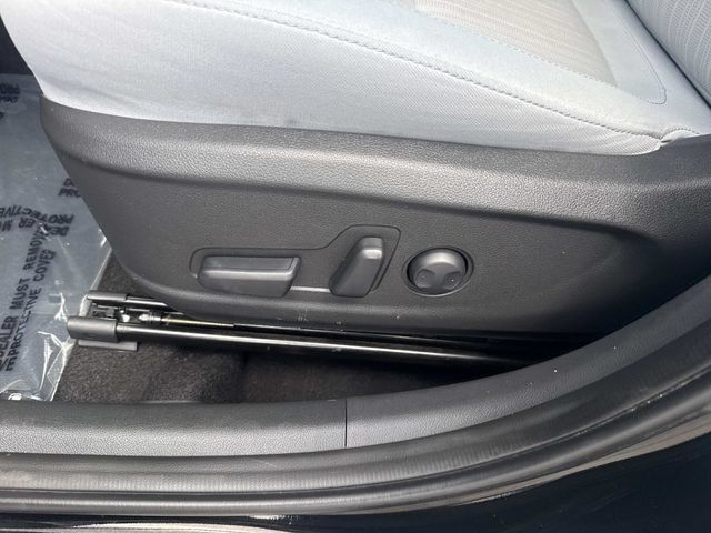 Used 2023 Hyundai Kona SEL AWD/4WD image 19