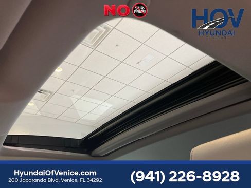 Used 2019 Honda Accord Touring image 13
