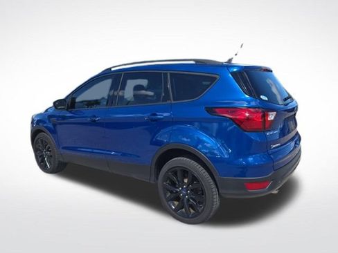 Used 2019 Ford Escape SE FWD image 5