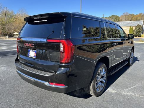 New 2026 GMC Yukon XL Elevation image 22