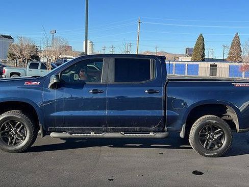 Used 2021 Chevrolet Silverado 1500 LT Trail Boss w/ Bed Protection Package image 9