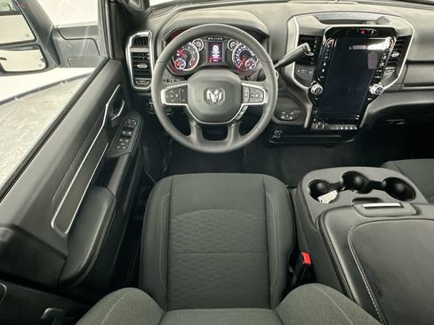 Used 2026 RAM 2500 Big Horn AWD/4WD image 9