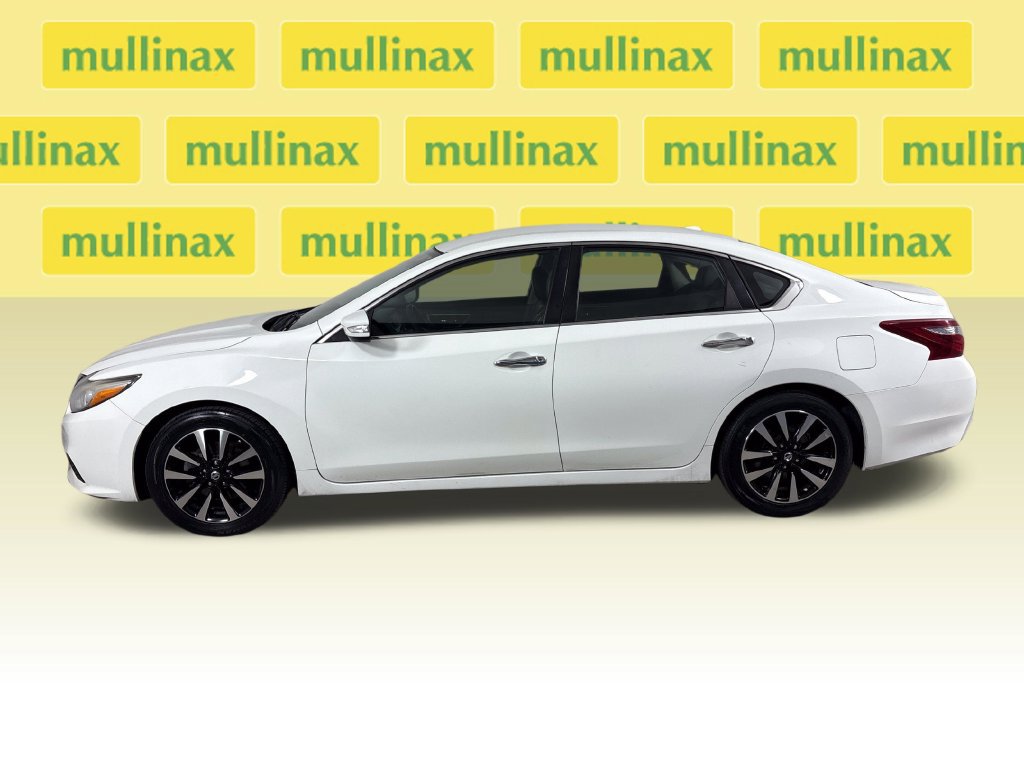 Used 2018 Nissan Altima 2.5 SL FWD image 11