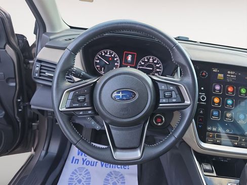 Used 2021 Subaru Outback Premium image 12