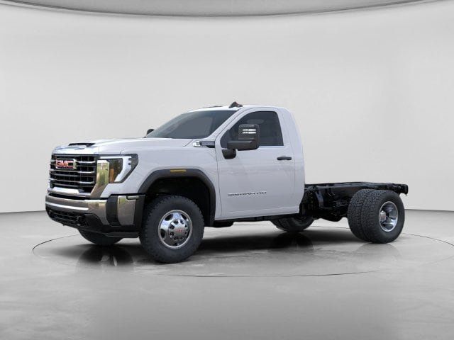 New 2026 GMC Sierra 3500 Pro w/ Convenience Package AWD/4WD image 2