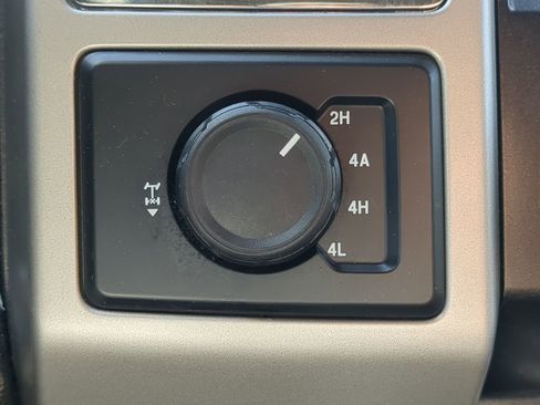 Used 2015 Ford F150 Lariat w/ Equipment Group 502A Luxury image 56